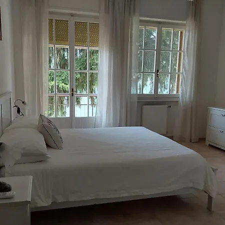 Bed and Breakfast La Luna 3*