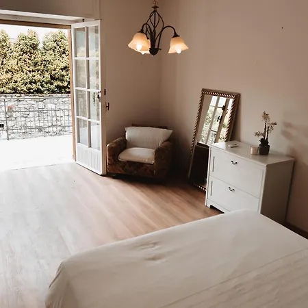 La Luna Bed and Breakfast 3*